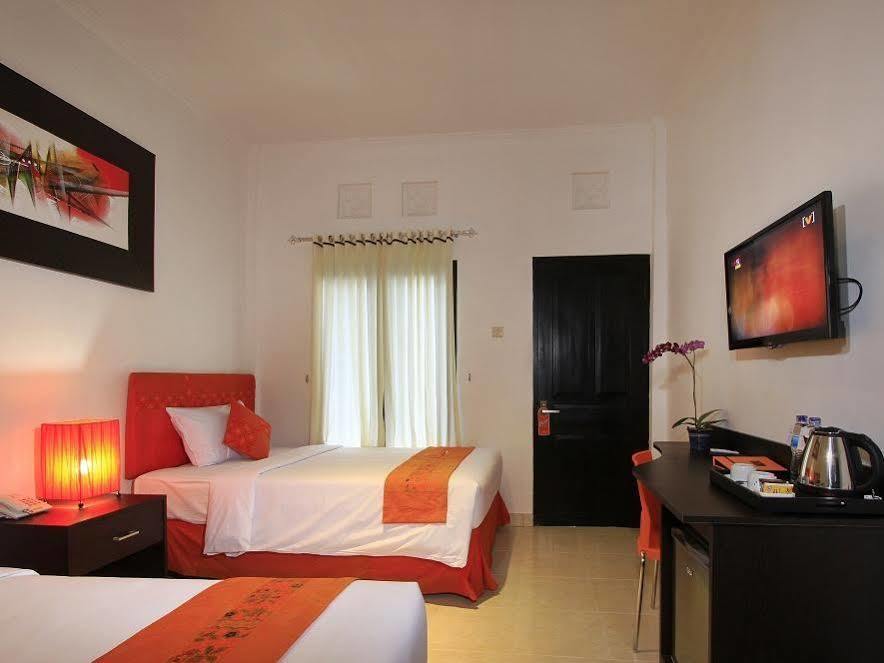 Kubu Anyar Hotel Kuta Lombok Esterno foto